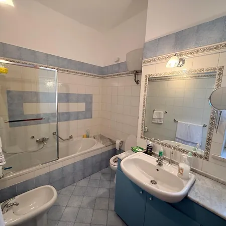 Holiday home Al Binario 79 *